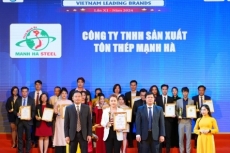 cong ty tnhh san xuat ton thep manh ha vinh du nhan giai thuong top 50 thuong hieu dan dau viet nam 2024