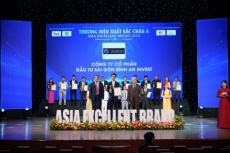 c ng ty c  ph  n     u t   s  i g n b  nh an invest vinh d      t top 10 th   ng hi u xu  t s  c ch u    2025