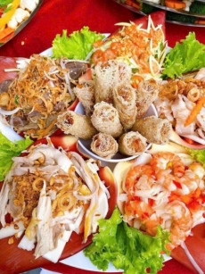 top m n g  i bestseller t  i qu  nh linh    th c kh  ch nh  t     nh ph   i tr   i nghi m