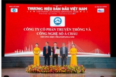 phanxipang com vinh d  nh  n gi   i th    ng    top th   ng hi u d   n     u vi t nam 2026   