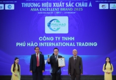 c ng ty tnhh ph   h  o international trading   vinh d  nh  n gi   i th   ng top 10 th   ng hi u xu  t s  c ch u    2025 t   i l  c  ng b  th   ng hi u xu   t s   c ch  u    2025