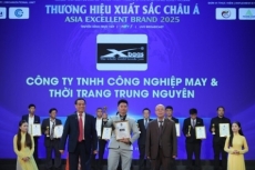 xbags    th   ng hi u balo t  i x  ch thu c c  ng ty tnhh c  ng nghi p may v  th  i trang trung nguy  n    v a ghi t  n m nh v o b   ng v ng top 10 th   ng hi u xu   t s   c ch  u    2025 